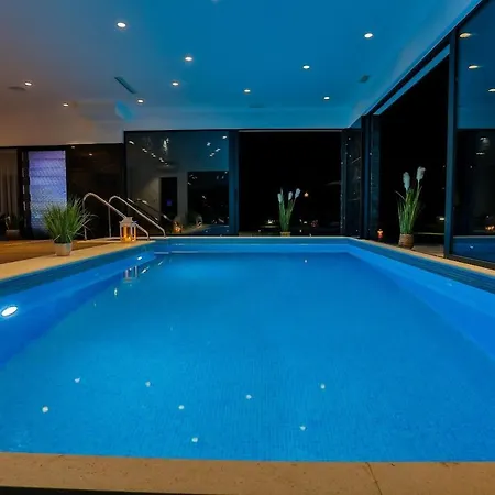 Infinity- Luxury Near Split * Dugopolje