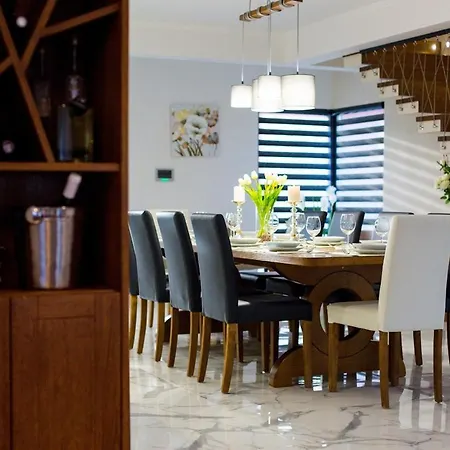 Infinity- Luxury Near Split * Dugopolje