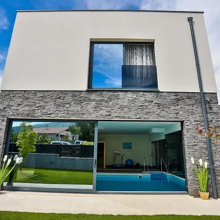 Villa Infinity- Luxury Near Split Dugopolje